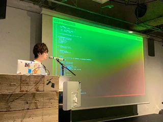 シェーダーライブコーディング（初期）