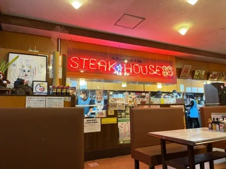 沖縄の料理の様子