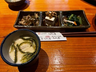 沖縄の料理の様子